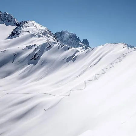 Apartman Le Cristal - Close To The Slopes & Free Parking - By Cozee Chamonix