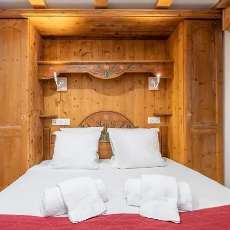 Le Cristal - Close To The Slopes & Free Parking - By Cozee Apartment