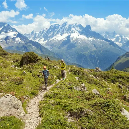 Le Cristal - Close To The Slopes & Free Parking - By Cozee Apartman