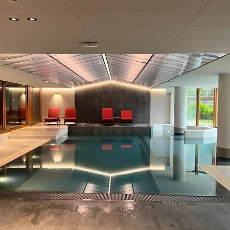 Le Cristal N16 - Close To The Slopes & Free Parking & Pool Appartamento *