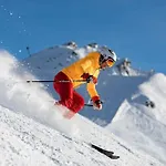 Appartement Le Cristal - Close To The Slopes & Free Parking - By Cozee Chamonix
